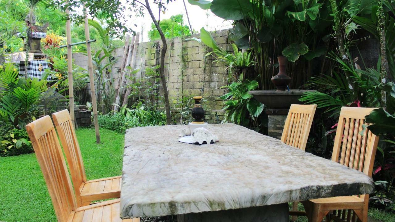 Mandara House Hotel Ubud  Exterior photo
