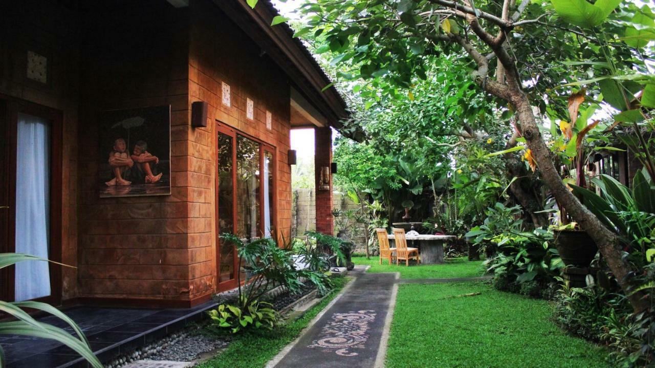 Mandara House Hotel Ubud  Exterior photo